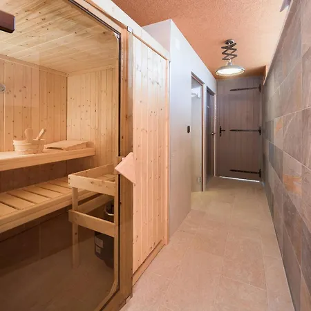 Ferienhaus Mit Privatpool Fur 6 Personen Ca 150 Qm In Bicine, Dalmatien Norddalmatien * Bilice