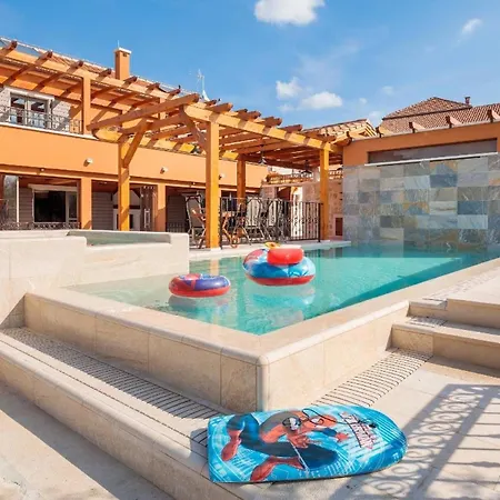 Ferienhaus Mit Privatpool Fur 6 Personen Ca 150 Qm In Bicine, Dalmatien Norddalmatien Bilice